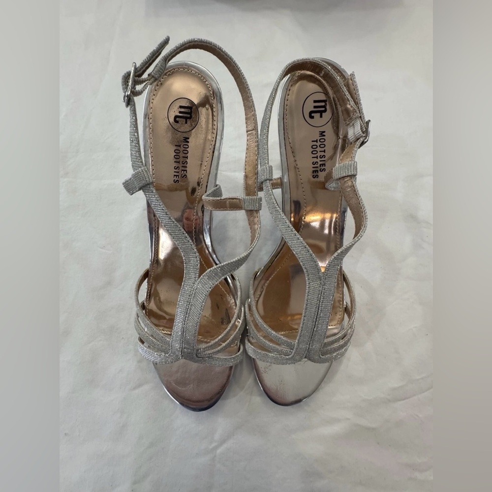 Silver glitter heel By Mootsies‎ Tootsies 10
